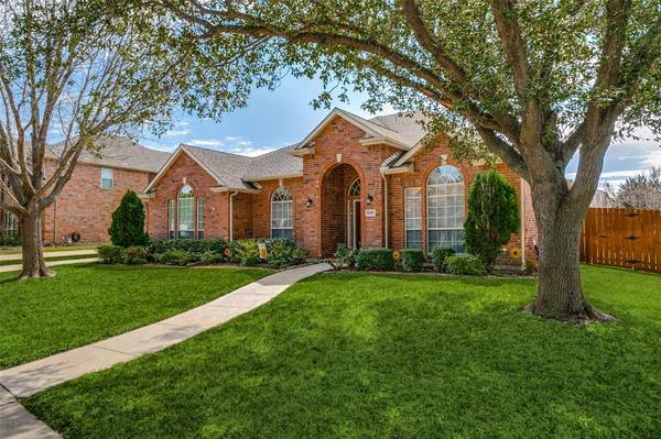 1916 Fall Creek Trail, Keller, TX 76248