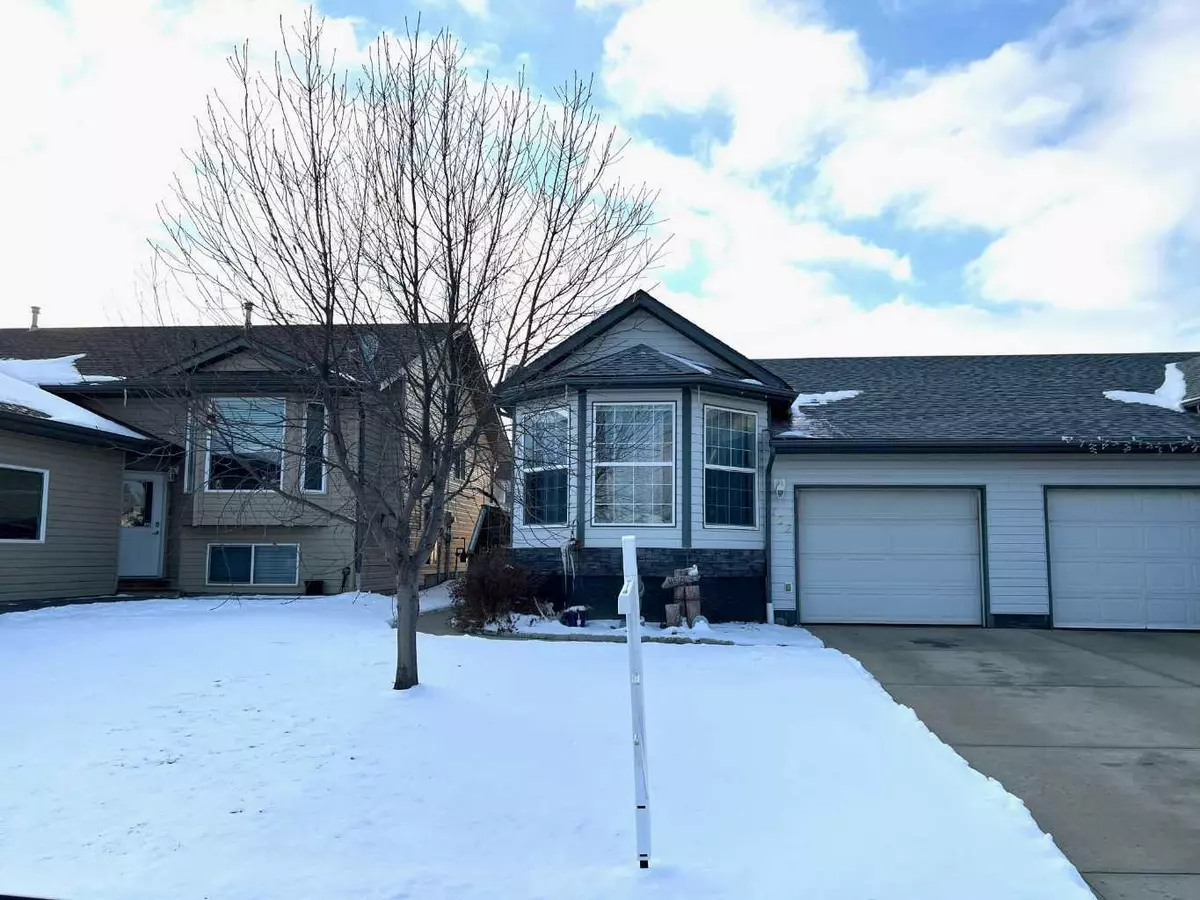 Lacombe, AB T4L2L2,102 Elana CRES