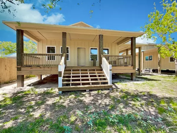 2311 Bronte, Rockport, TX 78382