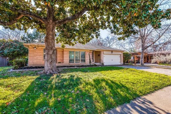 2234 Springhill Drive,  Dallas,  TX 75228