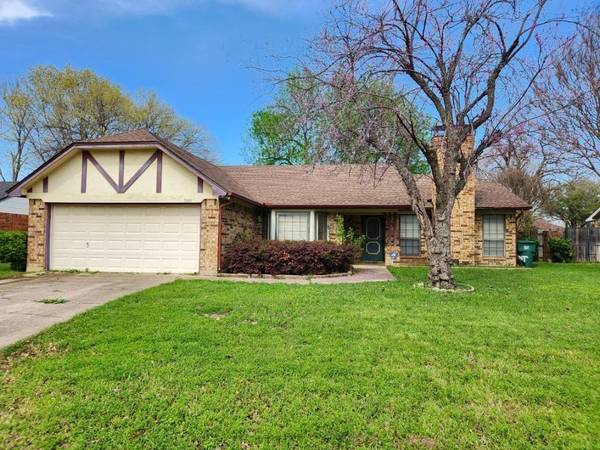 3901 Chestnut Street, Fort Worth, TX 76137