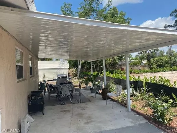 Bonita Springs, FL 34134,4436-4438 Mariner RD