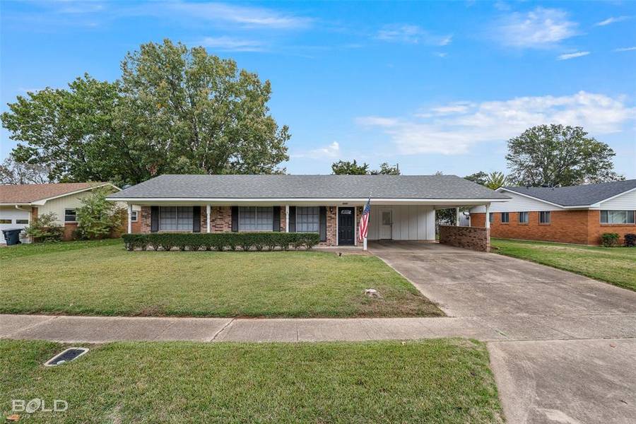 1831 Ray Avenue, Bossier City, LA 71112