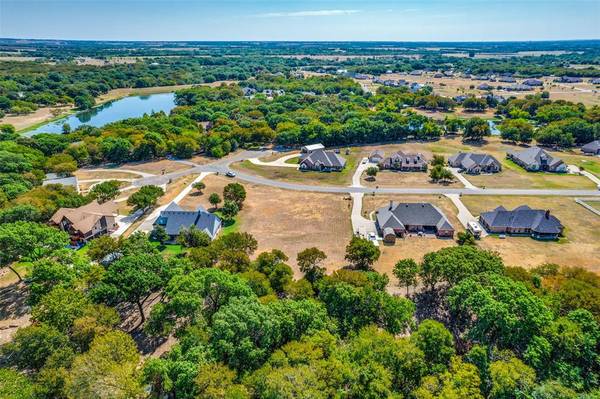 lot 33 Hidden Lakes Boulevard, Gunter, TX 75058