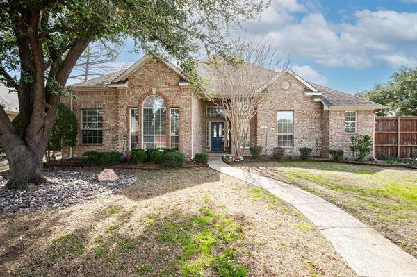 2444 Hopkins Drive,  Plano,  TX 75025