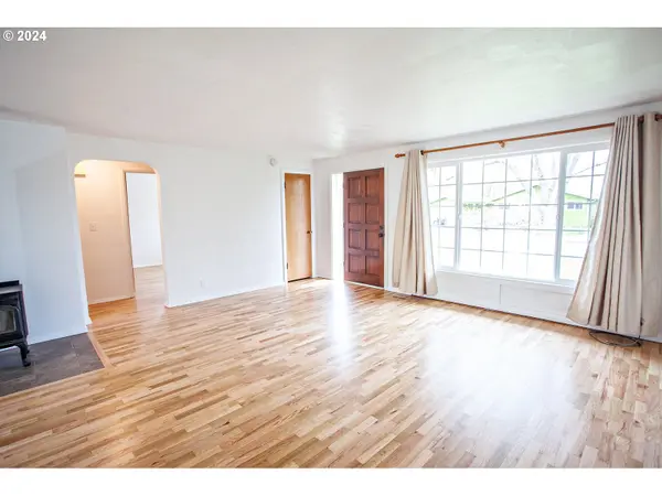 2050 GARFIELD ST, Eugene, OR 97405