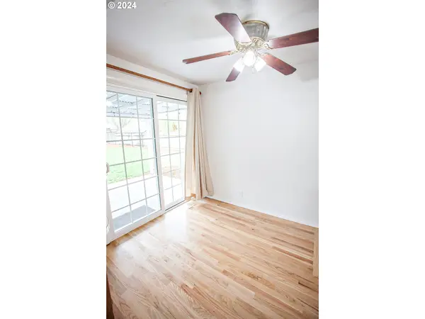 2050 GARFIELD ST, Eugene, OR 97405