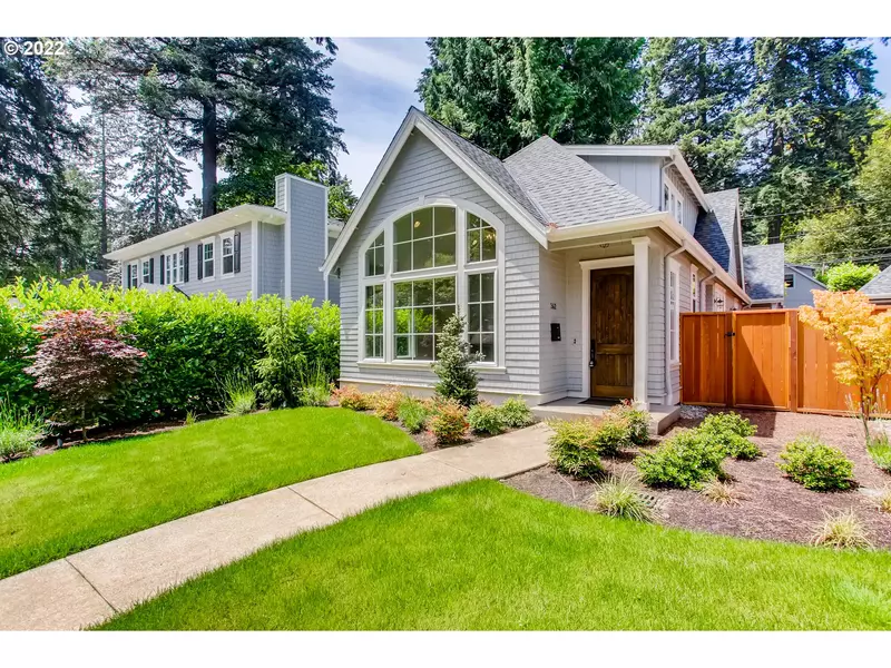 362 9TH ST, Lake Oswego, OR 97034