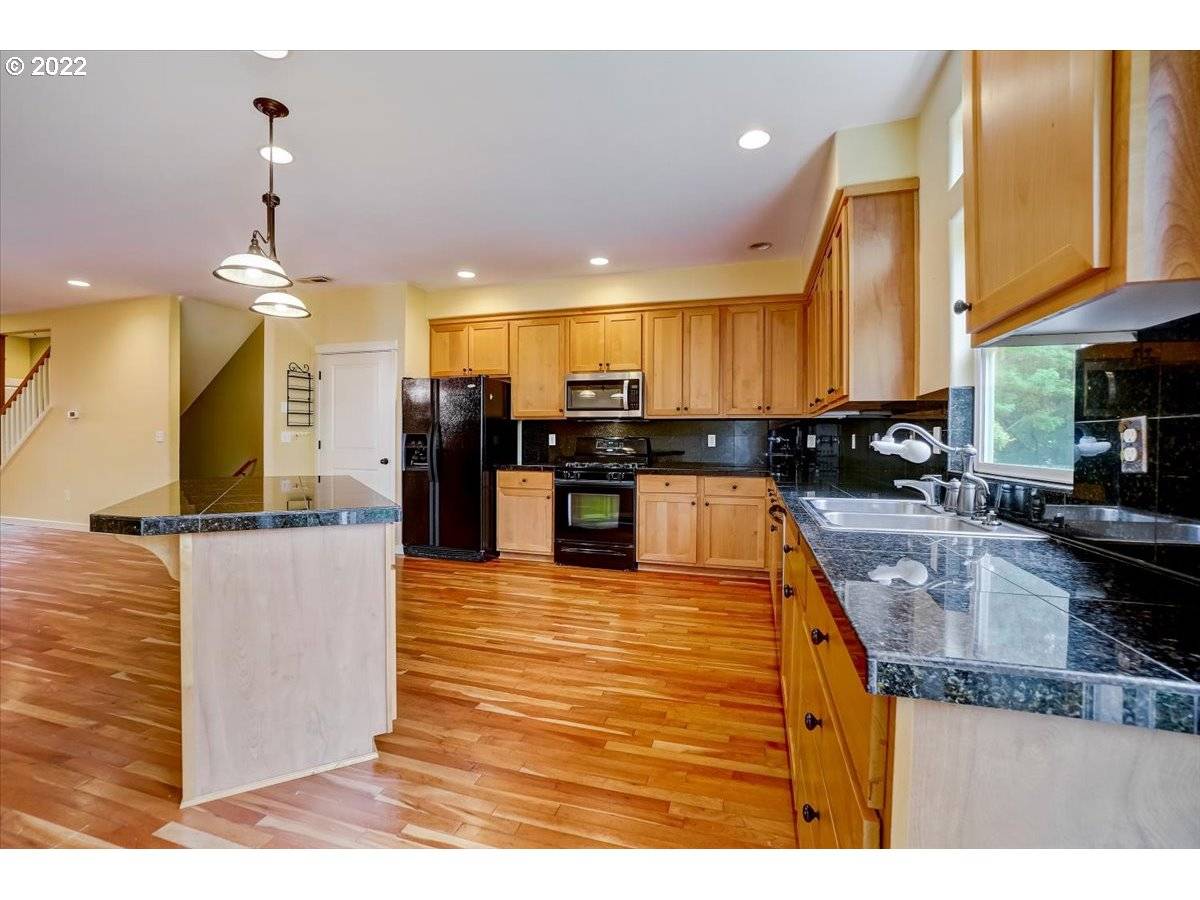 Gresham, OR 97030,2531 NW 3RD TER