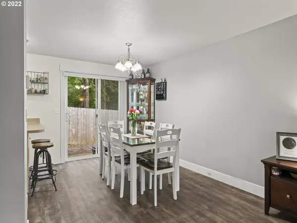 330 E 4TH ST, Lowell, OR 97452