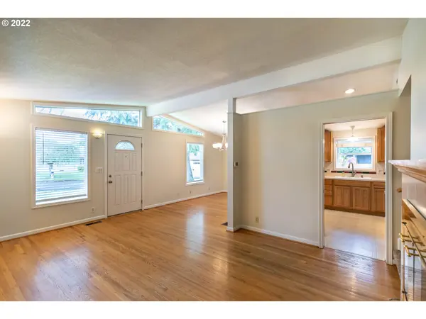 Portland, OR 97236,3126 SE 165TH PL