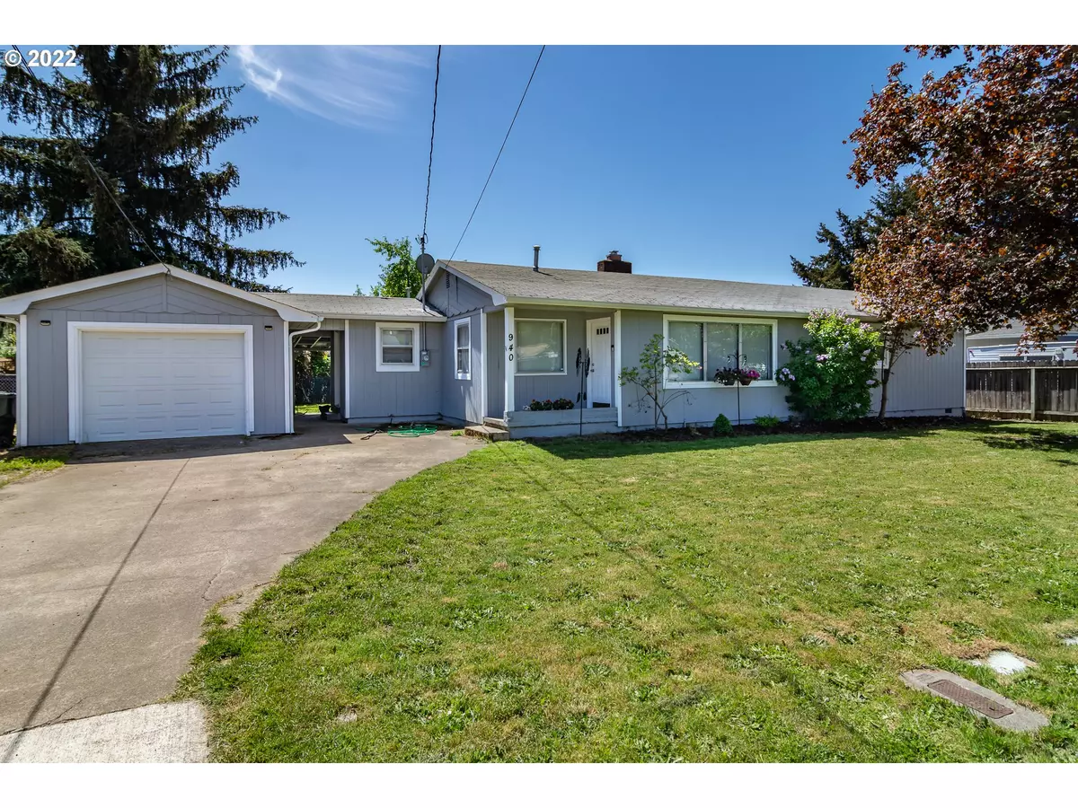 Sutherlin, OR 97479,940 E FIRST AVE