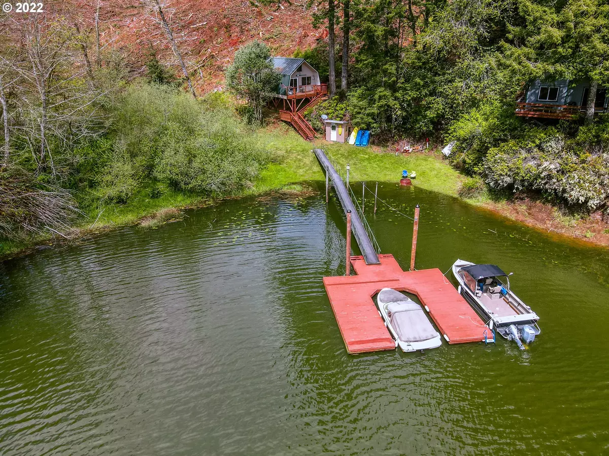 Lakeside, OR 97449,1314 N Tenmile Lake