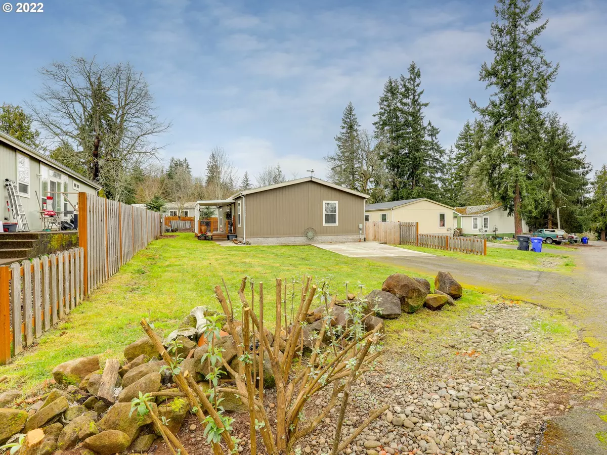 Molalla, OR 97038,15664 S FAWN VIEW WAY