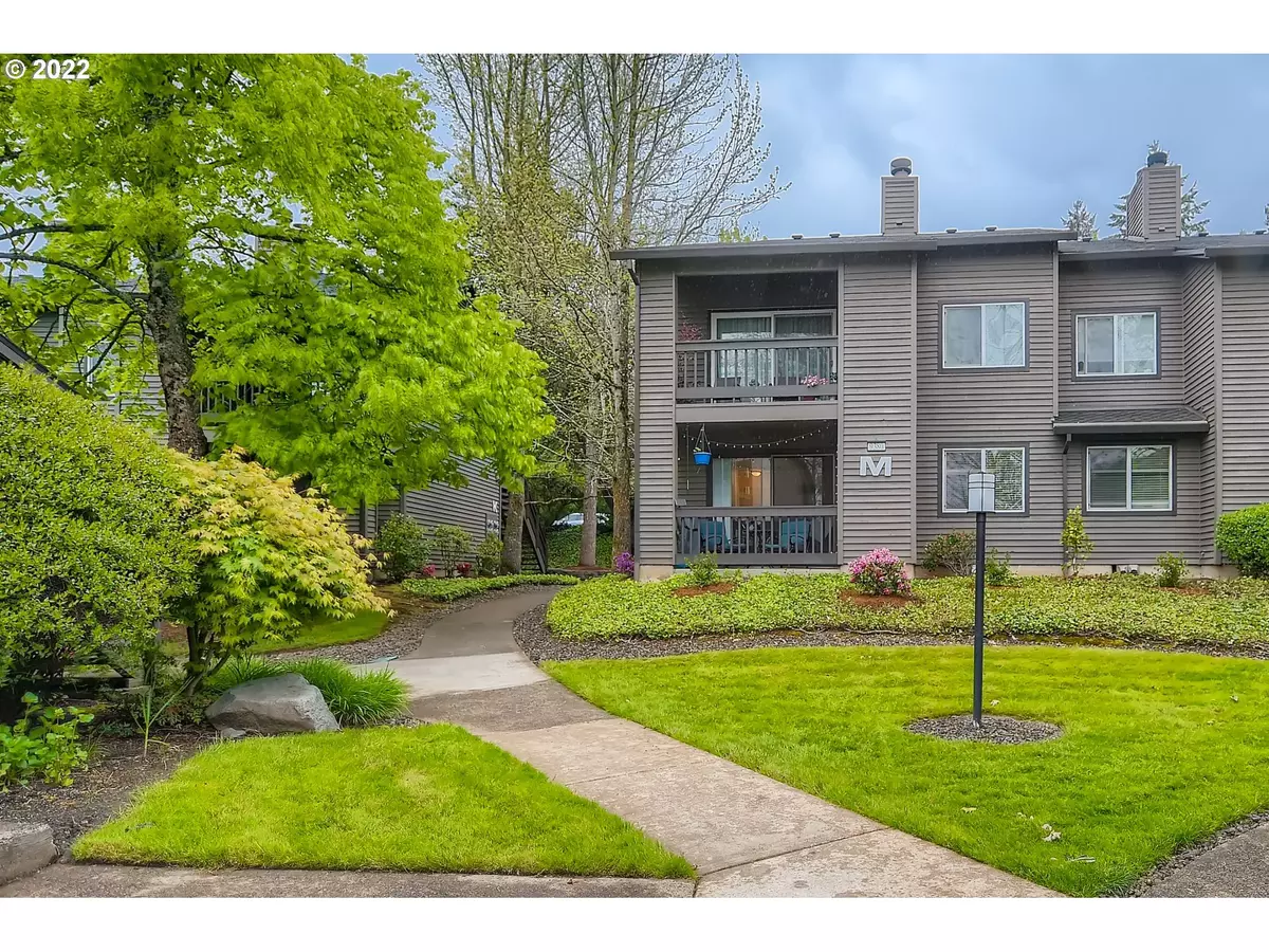 Beaverton, OR 97007,9380 SW 146TH TER #M-4