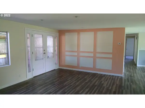 Springfield, OR 97477,1769 INLAND WAY