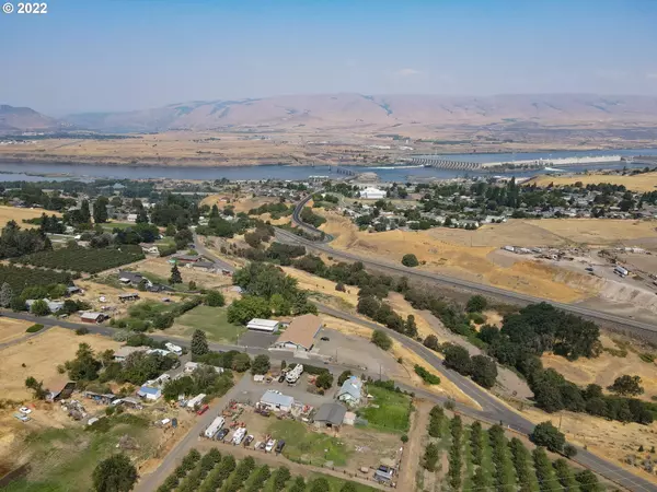 The Dalles, OR 97058,3339 E 13TH