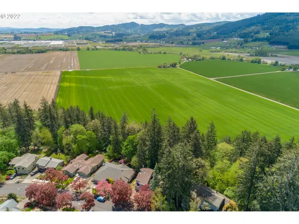 3224 VALLEY CREST WAY, Forest Grove, OR 97116