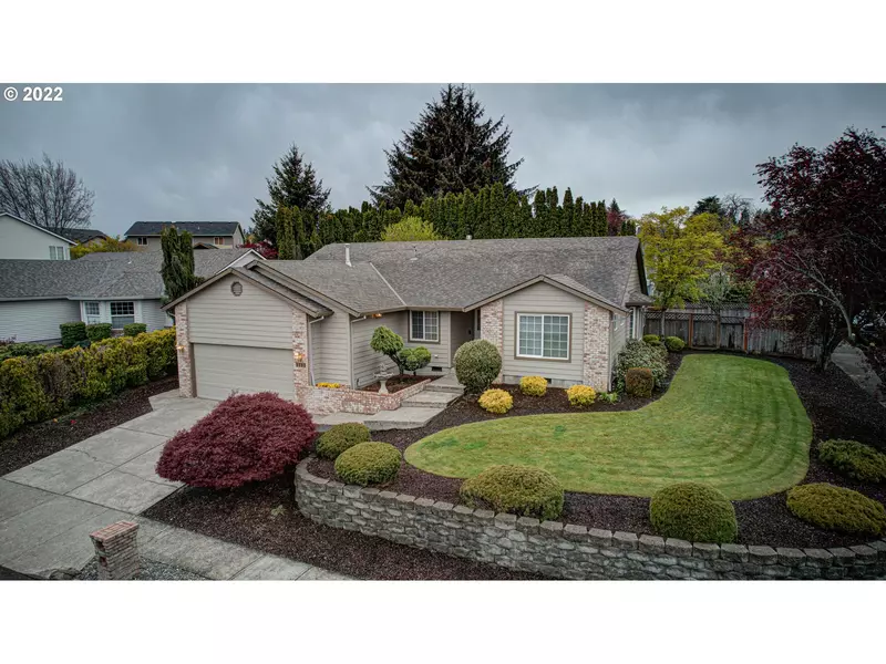 1503 SW HOLLYBROOK TER, Gresham, OR 97080