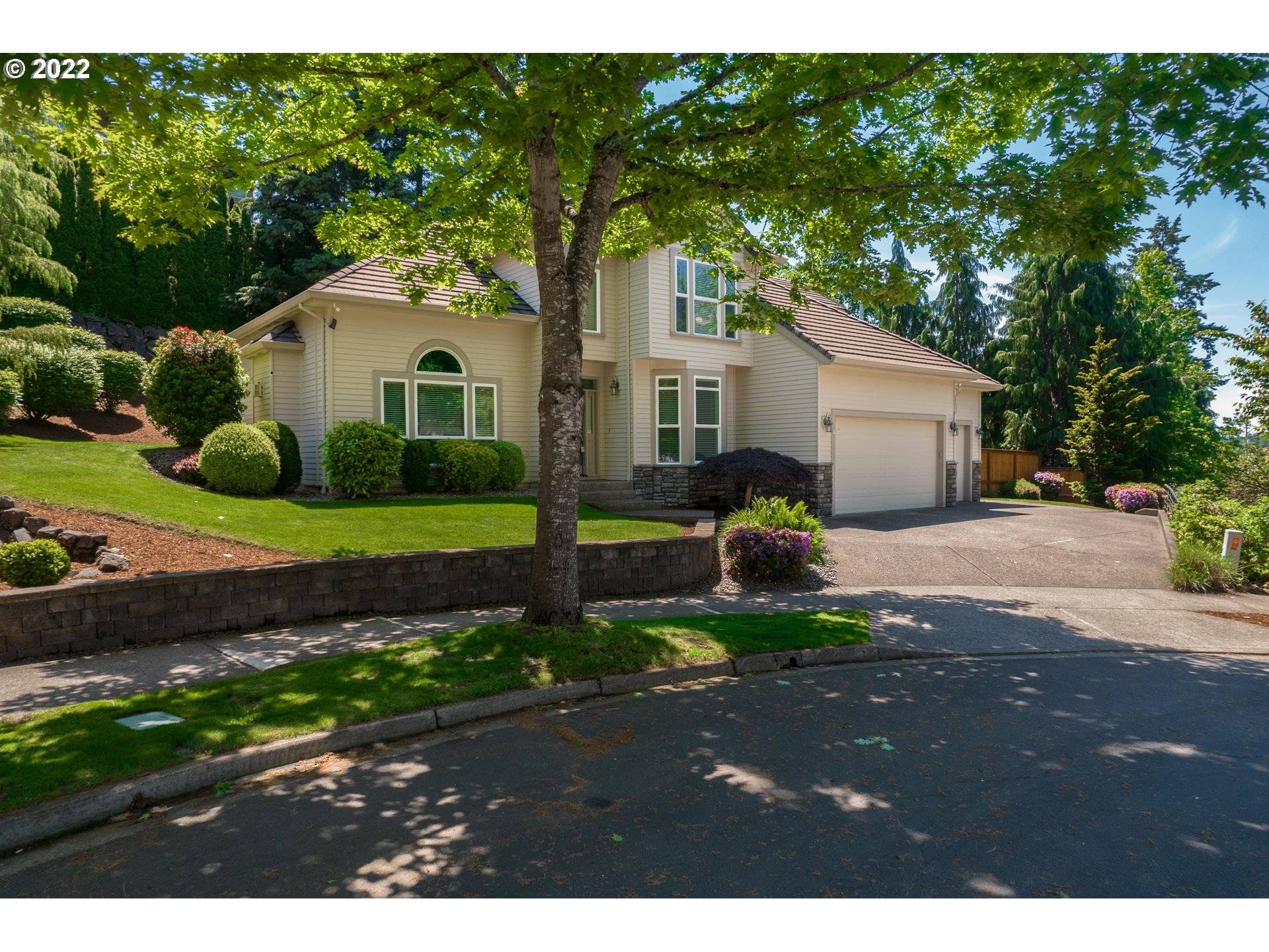 West Linn, OR 97068,2575 KENSINGTON CT
