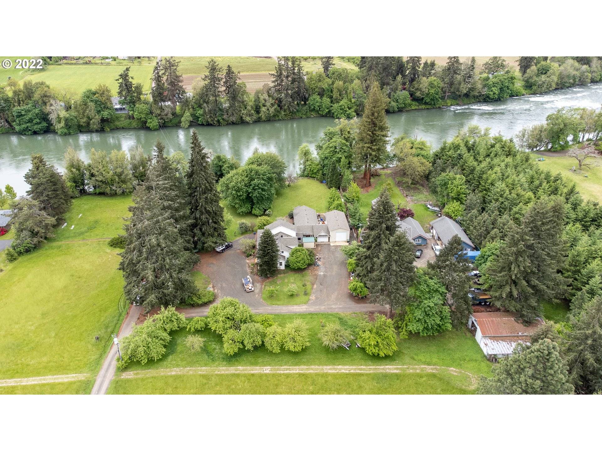 317 ANTELOPE LN, Roseburg, OR 97471