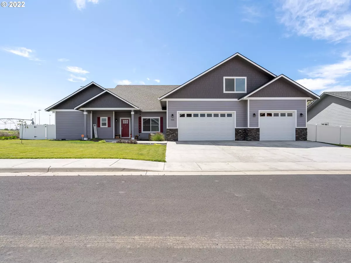 Hermiston, OR 97838,596 SW COTTONWOOD DR