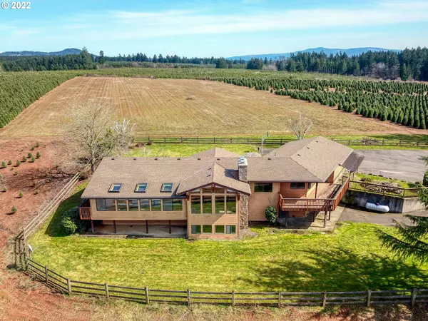 25861 S LARKIN RD, Beavercreek, OR 97004