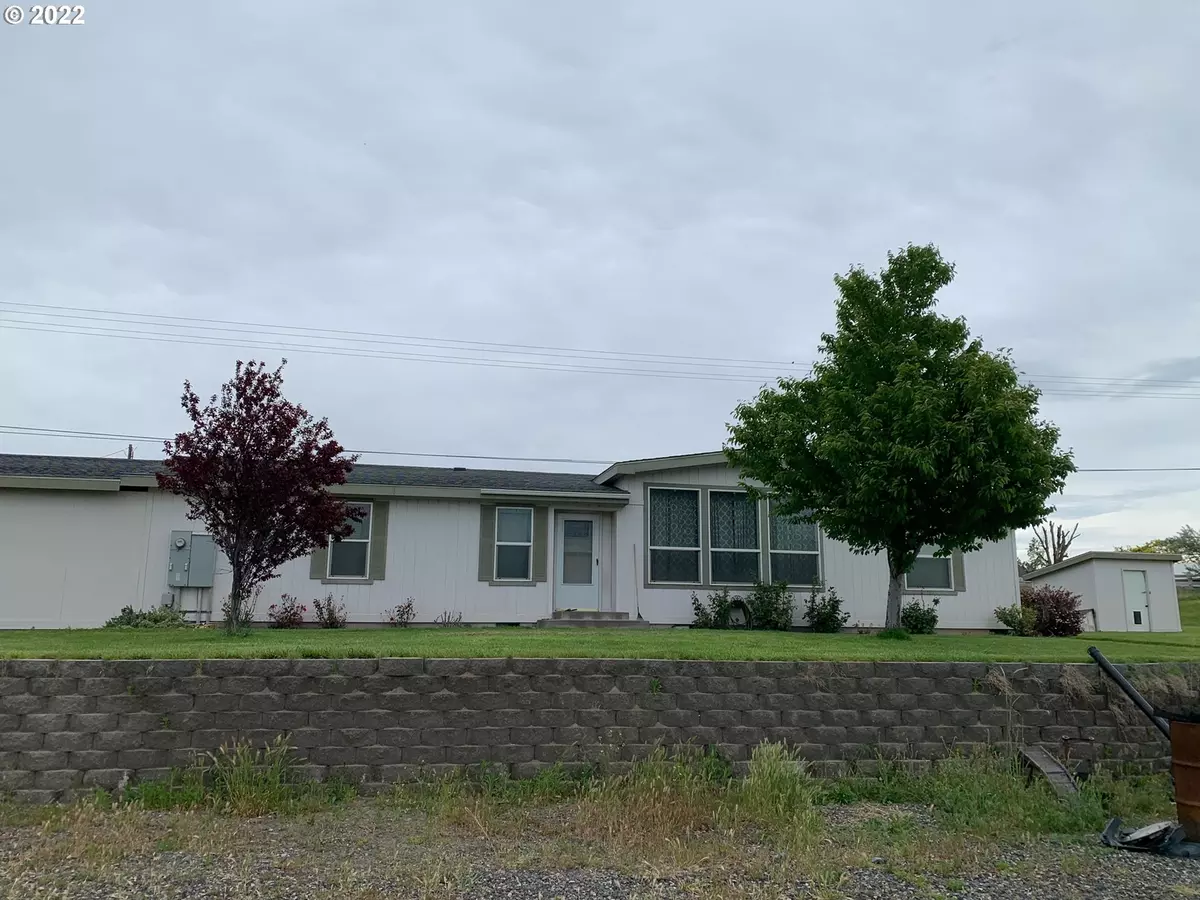 Hermiston, OR 97838,30668 HILL CT