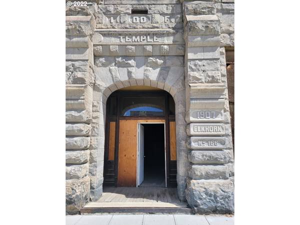 Baker City, OR 97814,1976 VALLEY AVE