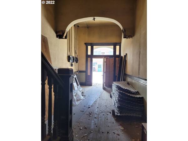 Baker City, OR 97814,1976 VALLEY AVE