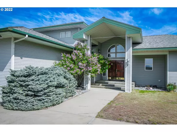 Baker City, OR 97814,1520 VISTA HEIGHTS DR