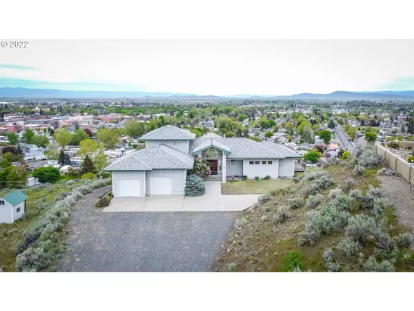 Baker City, OR 97814,1520 VISTA HEIGHTS DR