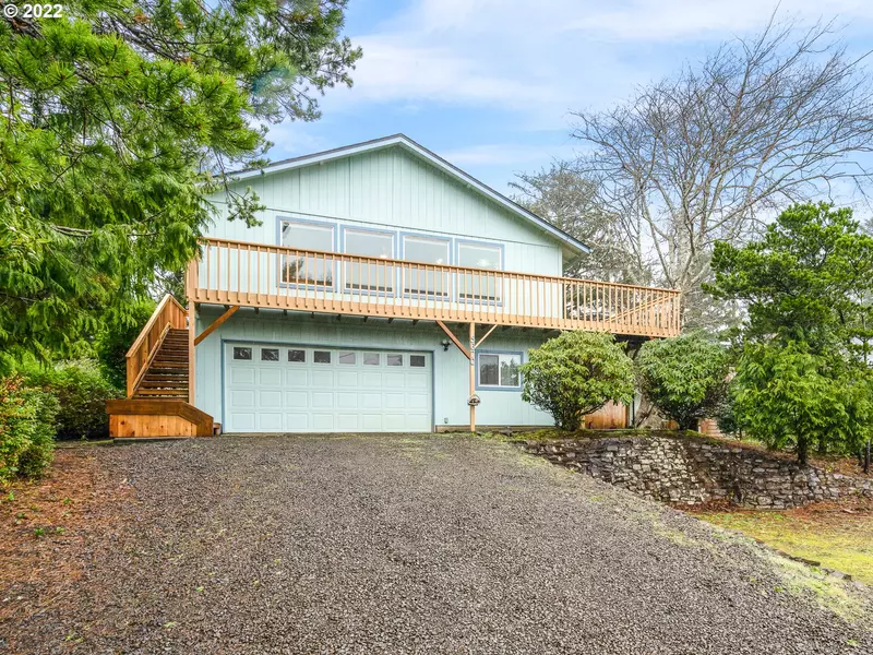 5670 PALISADES DR, Gleneden Beach, OR 97388