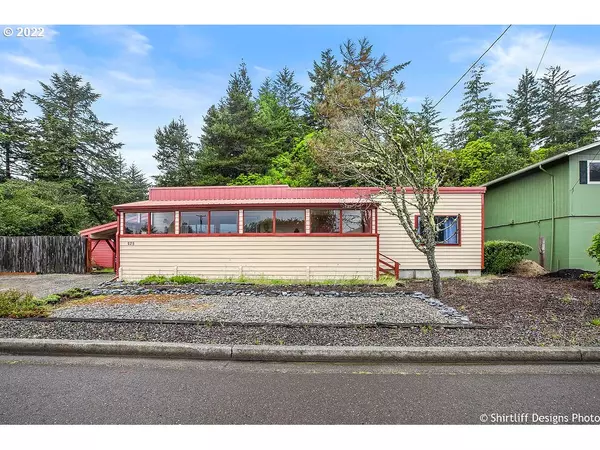 Florence, OR 97439,625 HEMLOCK ST