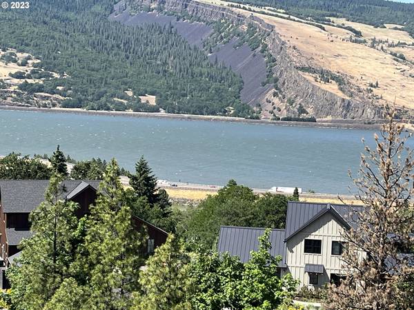 Mosier, OR 97040,Blanchard BLVD #34