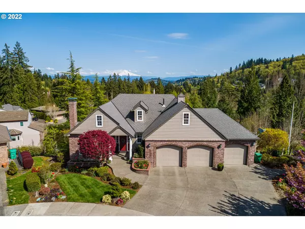 3838 SE SAINT ANDREWS PL, Gresham, OR 97080