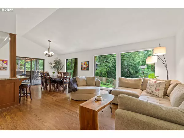 Lake Oswego, OR 97034,13 BUCKINGHAM TER