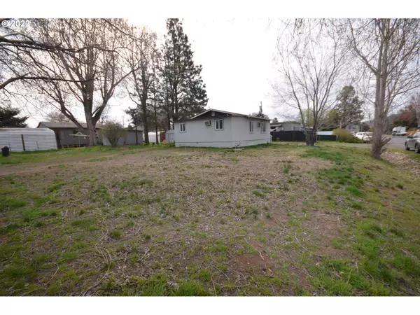 Dallesport, WA 98617,400 D ST