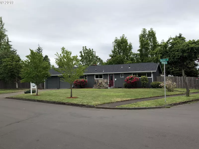 1730 MARKET ST, Springfield, OR 97477