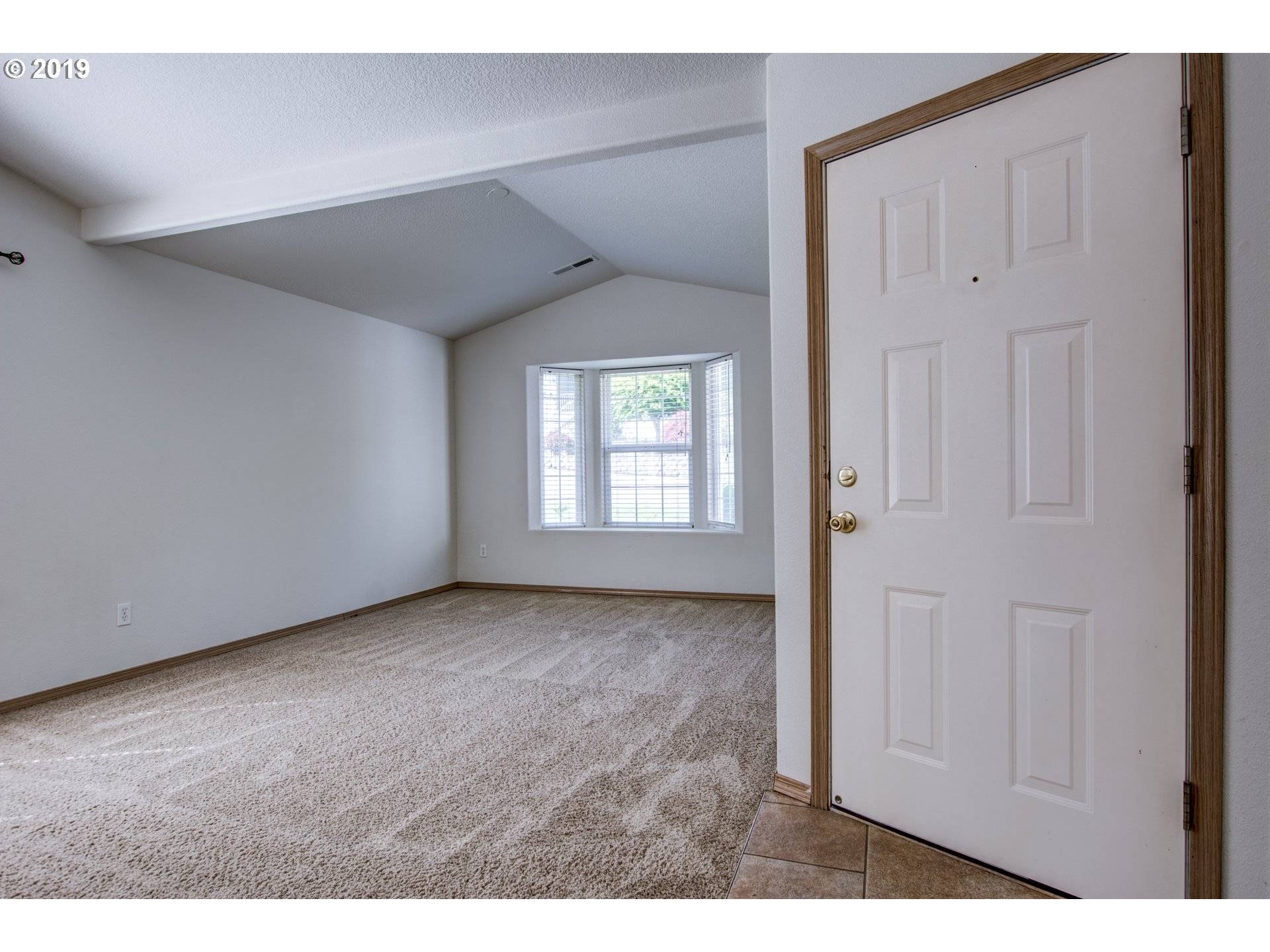 Camas, WA 98607,1422 NW 10TH AVE