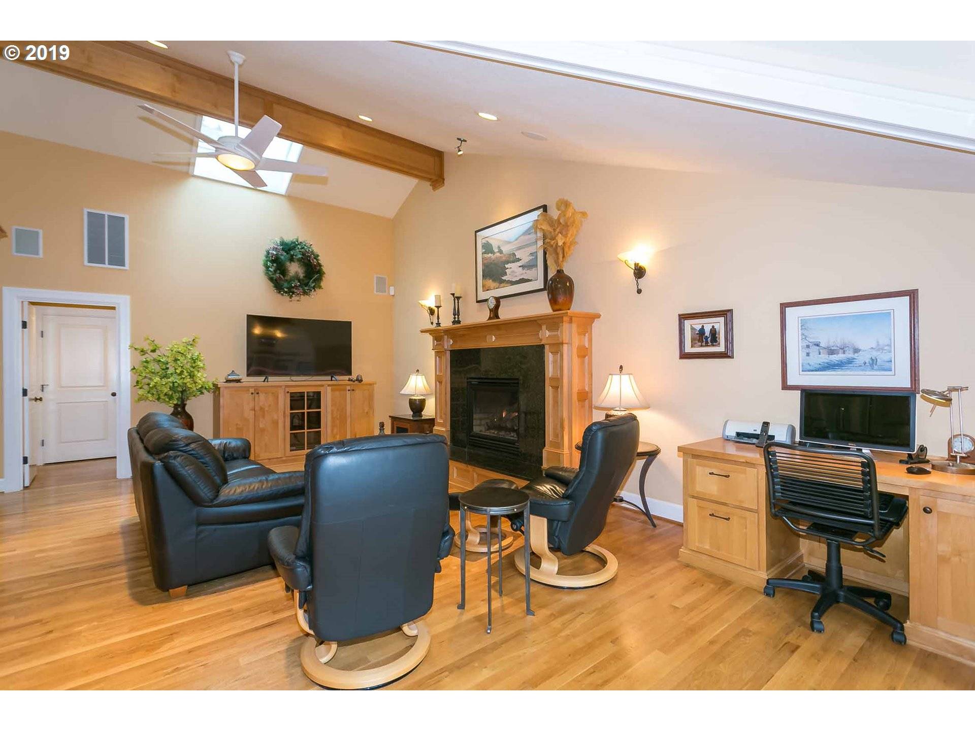 Lake Oswego, OR 97035,15717 MURWOOD CT