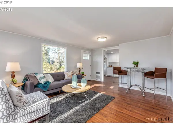 Portland, OR 97035,5563 SE HARNEY DR