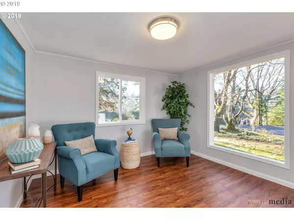 Portland, OR 97035,5563 SE HARNEY DR