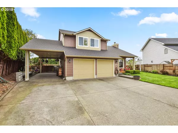 Longview, WA 98632,10 W PINE CT