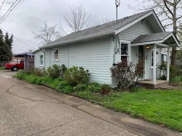 Salem, OR 97301,1748 BELLEVUE ST SE