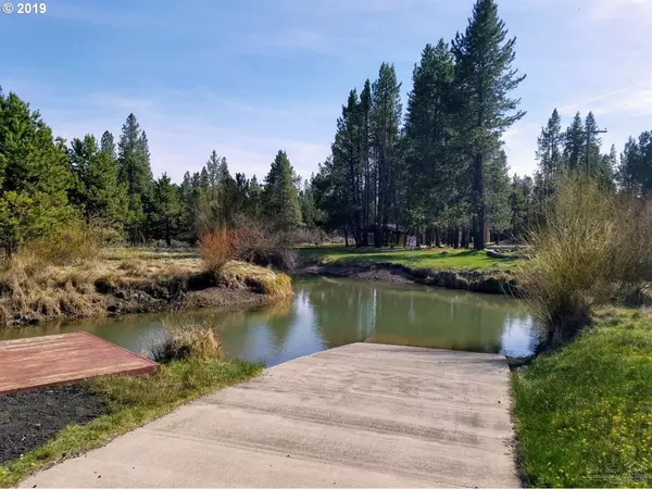 Bend, OR 97707,17042 FONTANA RD #38