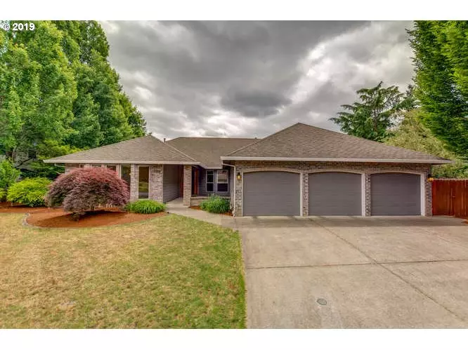 1015 NW 144TH CIR, Vancouver, WA 98685