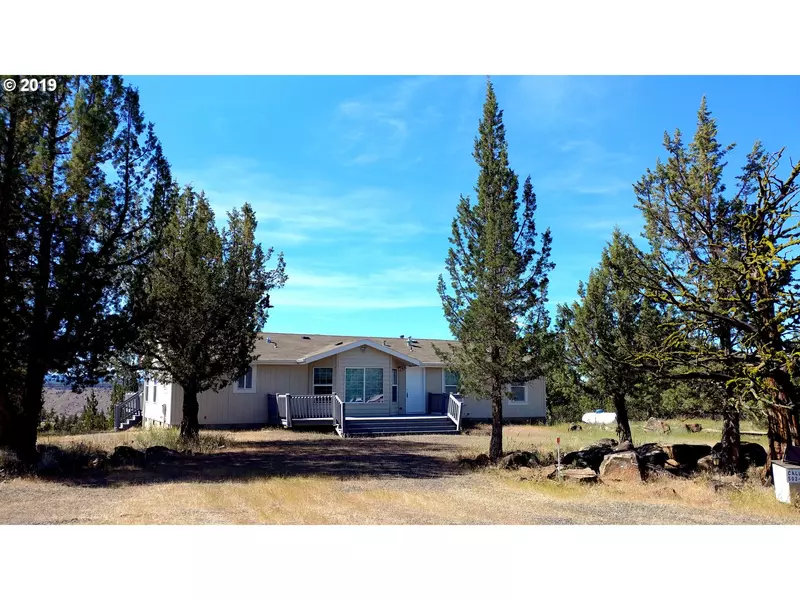 11730 SW PIXIE LN, Culver, OR 97734