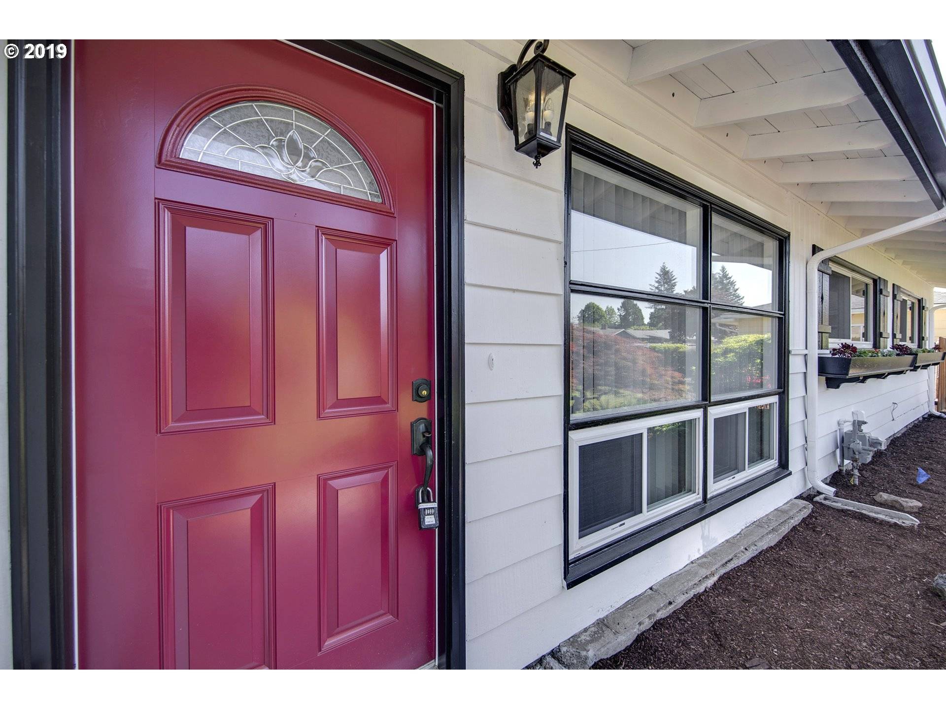 Portland, OR 97233,16624 SE Mill ST