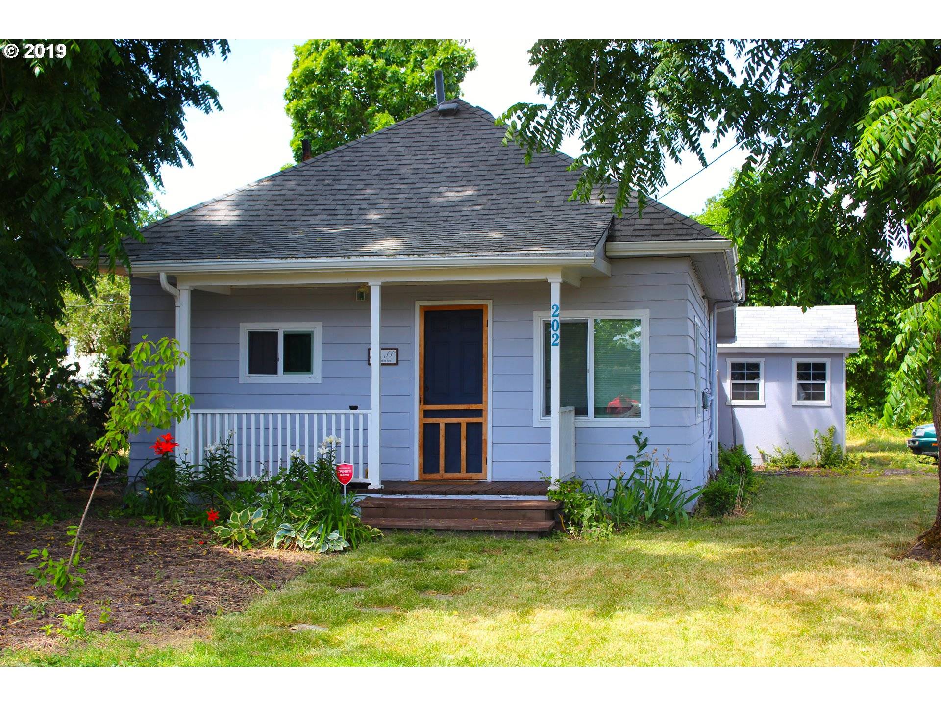 Amity, OR 97101,202 GETCHELL ST